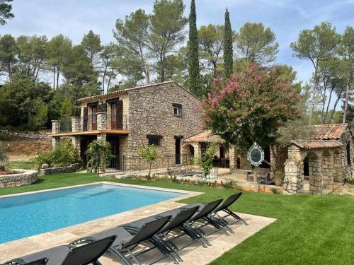 « La bastide en Provence » Villa en pierre et piscine privée - Location, gîte - Draguignan