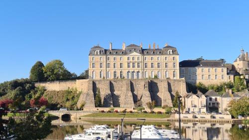 Appartement Cozy, vue sur le port, gîte, les pieds dans l'eau