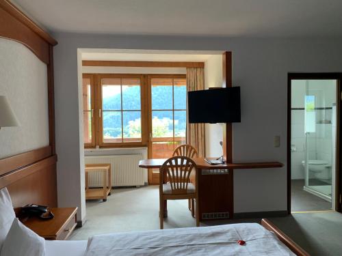 Alpenhotel Sonneck - image 3
