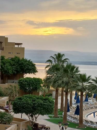 Sunset apartment in Samarah Dead Sea resort