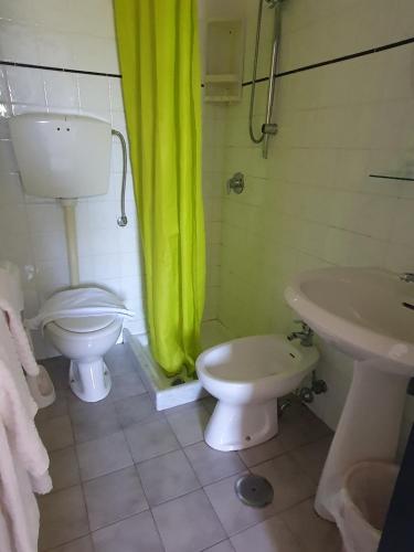 Dreibettzimmer