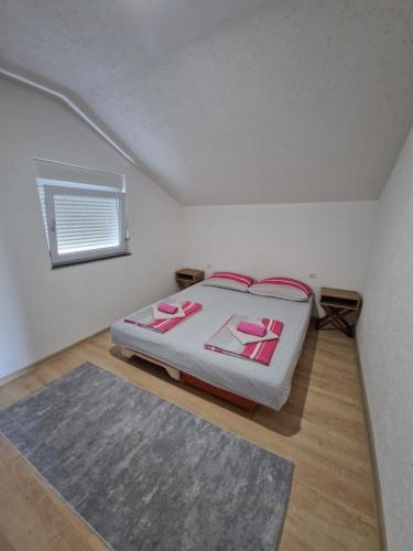 Sweet guesthouse - image 9