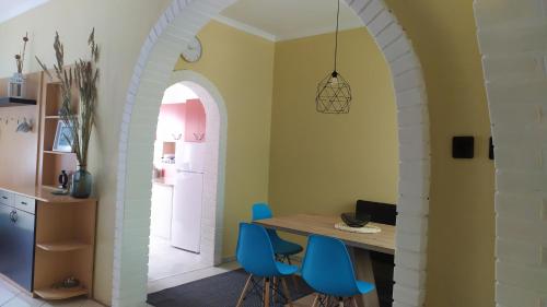 Létesítmények, Türkiz Apartman - 5 szobás 13 fős apartmanház 4km a Balaton- Balatonszabadi (Turkiz Apartman - 5 szobas 13 fos apartmanhaz 4km a Balaton- Balatonszabadi) in Balatonszabadi
