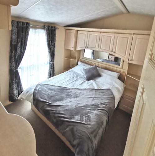 Wonderful 2 bedroom mobile home