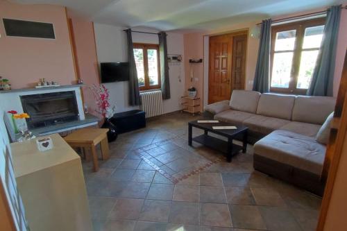 Iekārtas, La casa di giuda in Montaldo Scarampi