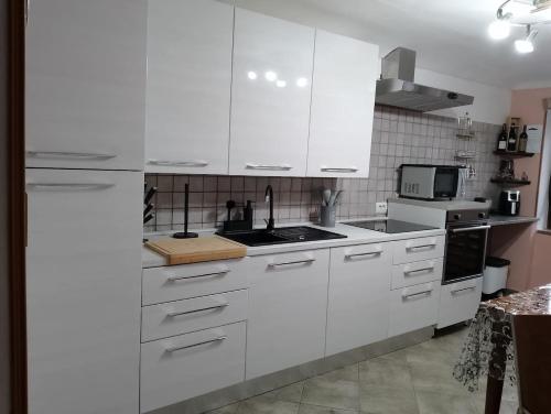 virtuve, La casa di giuda in Montaldo Scarampi