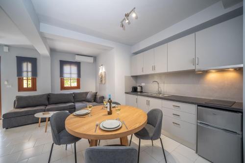 Dapur, Mary's Studios & Apartment in Kefalonia