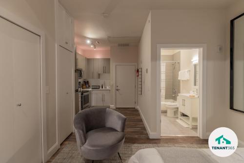 Inner Harbors Best Luxury Furnished Apartments apts in Baltimore, USA