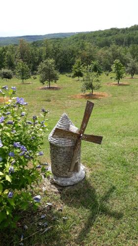 Coteaux De Braules