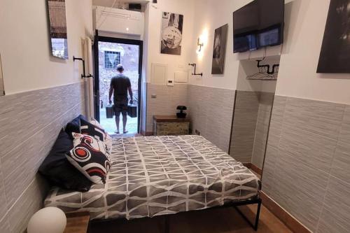 Trastevere Home Gallery