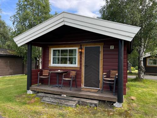 Cottage with Shared Bathroom (4 Adults)