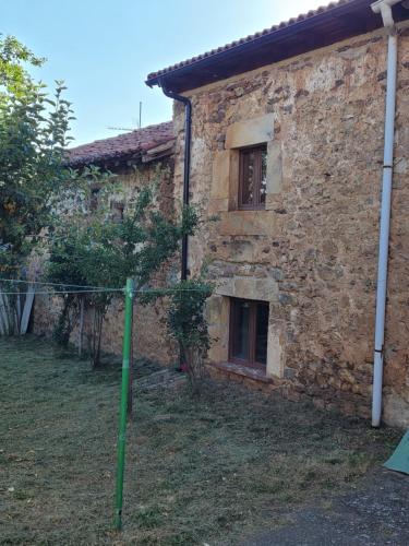 Skats, Casa Caraba de Monterrubio in Barbadillo Del Pez
