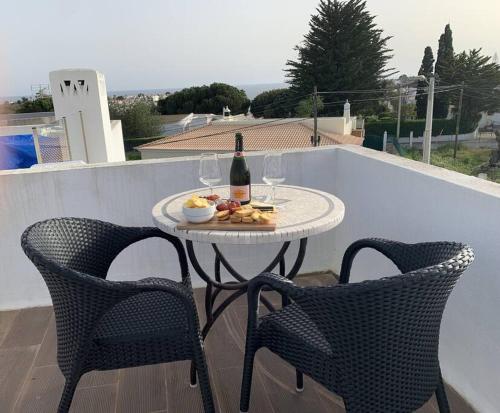 Casa Lily, home away from home gîte à louer Lagoa