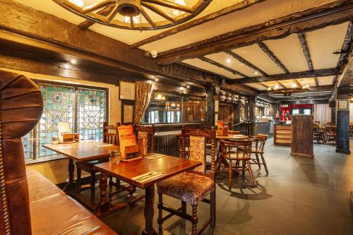 The Jamaica Inn, Bodmin, Cornwall - The Coaching Inn Group - 레스토랑