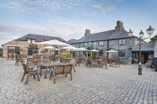 The Jamaica Inn, Bodmin, Cornwall - The Coaching Inn Group - 숙소 외관