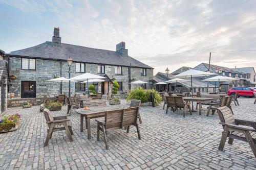 The Jamaica Inn, Bodmin, Cornwall - The Coaching Inn Group - 숙소 외관