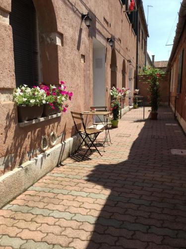 Cannaregio II Apartments - Tap to explore photos