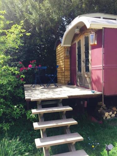 Luxurious 1930s Showman's Wagon