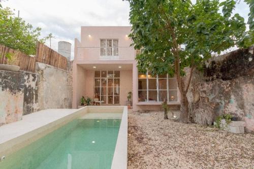 House Ceiba Centro With Pool in Mérida, Mexico