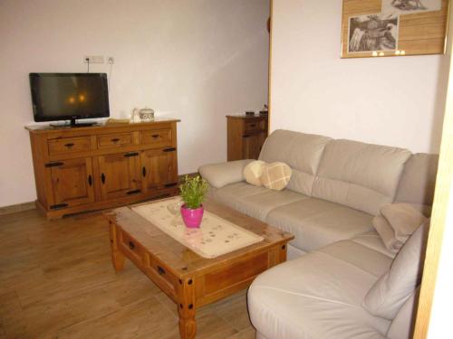 Apartment 4