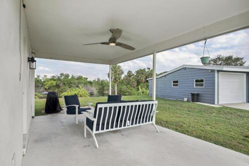 Port Charlotte Home with Sunroom, Grill and Fire Pit!