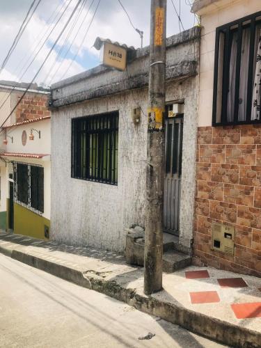 Vue extérieure, Hostal la 18 in Pereira