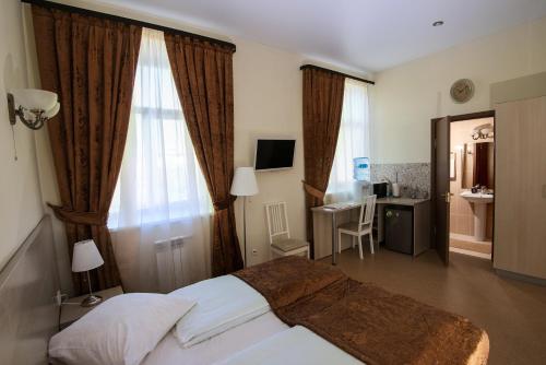 hotel photo
