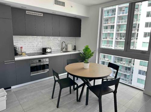 Miami Downtown Comfy Condo-Hotels in a luxury modern building in Miami, USA