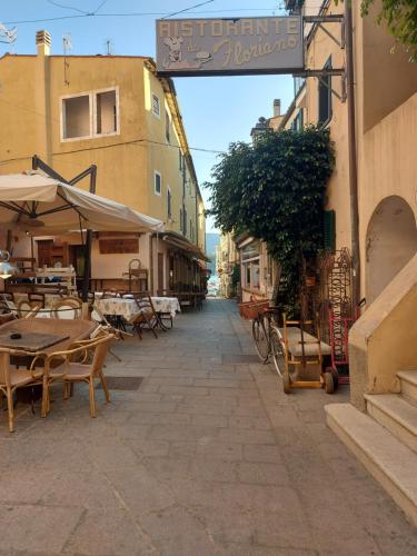 Appartamento con 2 terrazze Porto Azzurro a 300 mt dal centro in Porto Azzurro