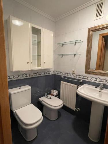Two-Bedroom Apartment image 6