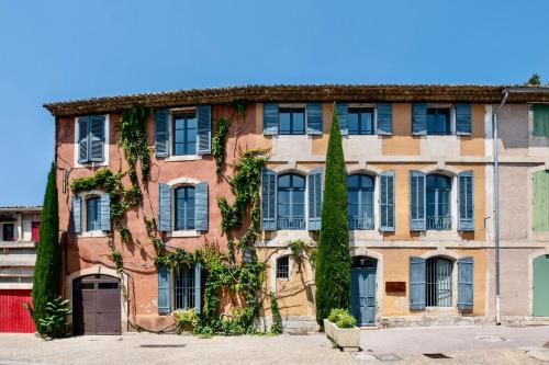 Au Ralenti du Lierre - Chambre d'hôtes - Beaumettes