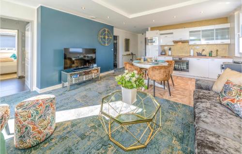 2 Bedroom Cozy Apartment In Mettmann in Mettmann