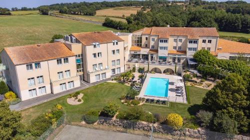 . Logis Hôtel Restaurant Aloe