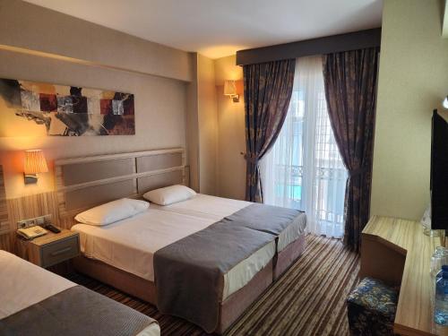 Nanda Hotel - image 4