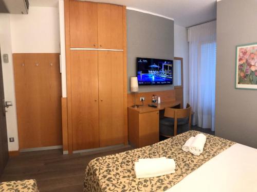 Triple Room image 5