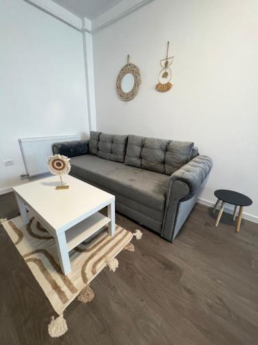 . Sunny Apartments Suceava 18