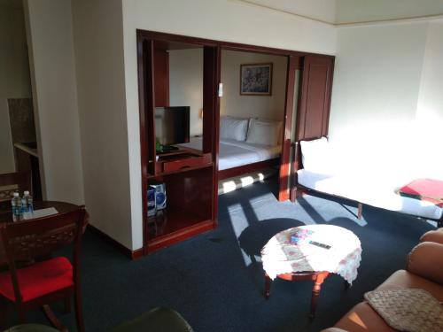 Times Square Service Apartment  Kuala Lumpur - image 9