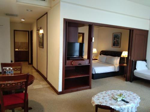 Times Square Service Apartment  Kuala Lumpur - image 12