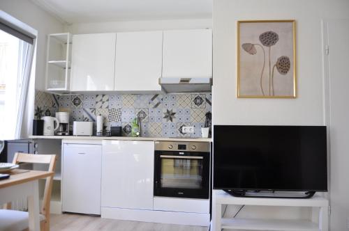 주방, Akram Appartement II - Studio - Zentral und Ruhig in 힐데스하임 시티 센터