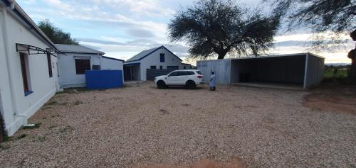 Karoo Leeu Self Catering