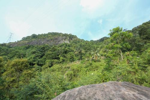 Hilltop Retreat Matale