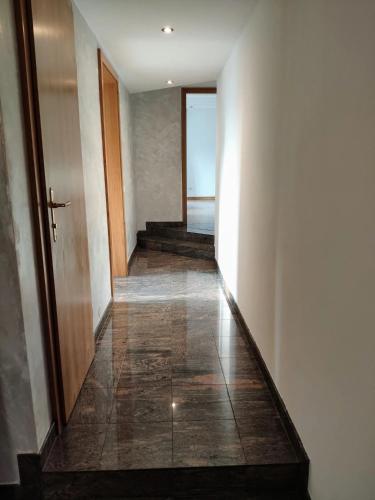 Apartment with Mountain View image 9