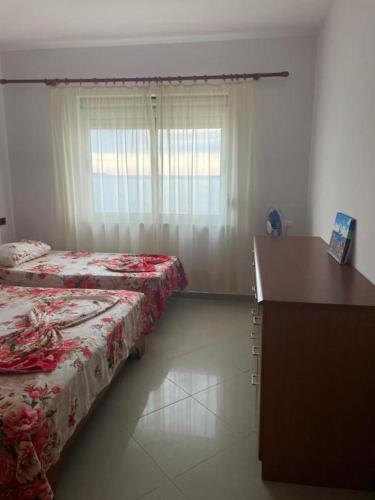 Seaview Apartments Right at The Beach photo