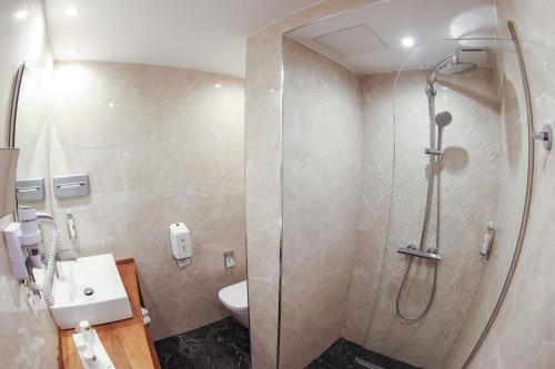 Hotel Saint Christophe - image 3
