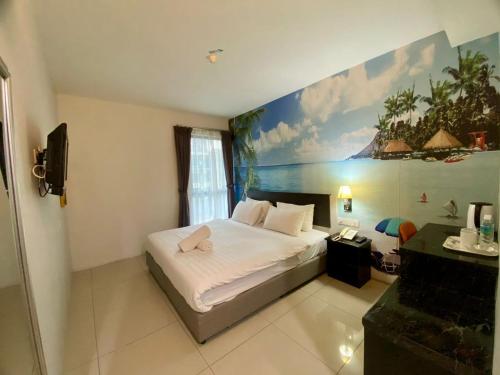 room detail thumbnail 1