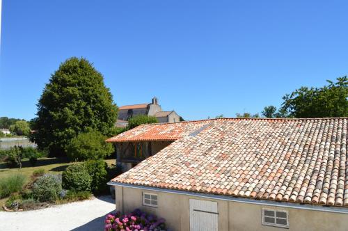 Aed, La Vieille Distillerie in Le Tatre