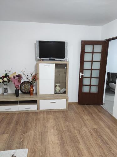 Apartament 2 camere tip studio