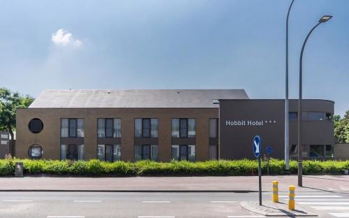 Hobbit Hotel Mechelen - image 12
