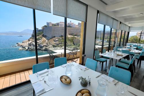 Restaurant, Hotel Saint Christophe in Calvi