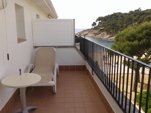 Hotel Tamariu - image 11